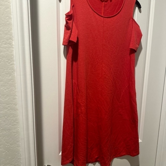 Soft Surroundings Coral Cold Shoulder Swing Dress w/Pockets Casual Size Small - Picture 3 of 9